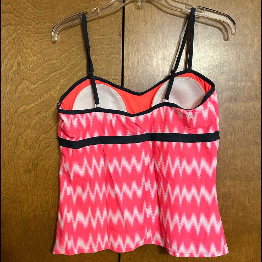 NWT Tek Gear grey swim skort w/zippered side pockets & elastic waist L bonus top - Picture 11 of 16